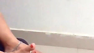 Under Wifey's Stinky Feet!