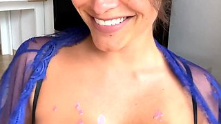 Love Chat Big Boobs Brunette Masturbating For Cam