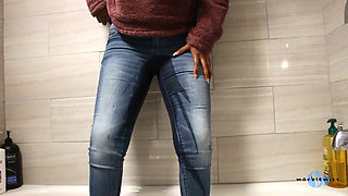 Indian Girl Piss Desperation in Jeans