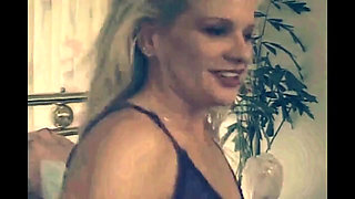 Vintage Porn of a Blonde Masturbated, Fucked and Cumshot in Ass