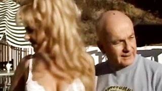 Matchless hooker's amateur clip