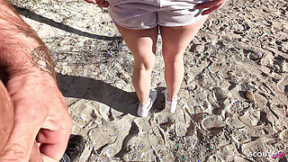 Risky Public Amateur Anal Sex with German Girl Maria Gail by Stranger Outside at the Beach