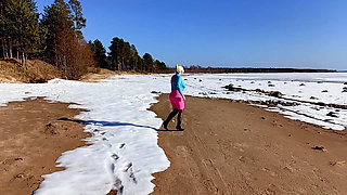 Sexy Outfit for Spring Walk.