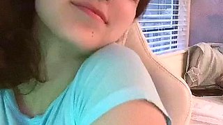 Masturbation close up Tamara big clit