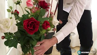 Cyndi Sinclair's anal adventure