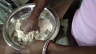 Bhabhi Alone Making Roti – Devar’s Hard Dick Made Her Crazy and Suck It Clean