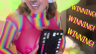 Arguing with Strangers MVLL Crimes featuring Suzy Wylde dancing