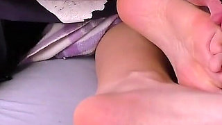 Foot Criminal Visits Nikky's House