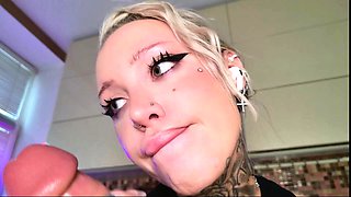 Blonde amateur blowjob POV in public