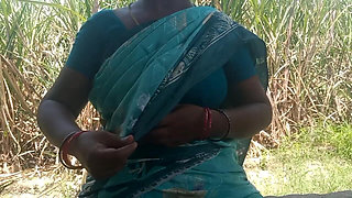 Indian Housewife Sex in Guest House in Outdoor