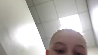 Masturbate in the Gym