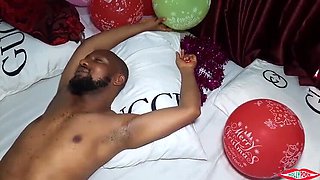 Krissyjoh's Holiday Fuck Fest: Big Black Cock Pounds Nigerian MILF Annyms and Friends