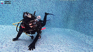 Distracted Underwater: Toys Locked in During Dive