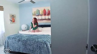 Redhead Lady Fyre Gets Creampied by Big Cock - Breeding POV