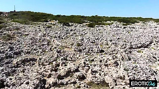 Spontaneous Fuck on the Side of the Road Hungry MILF Gives It Her All