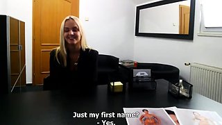 Amateur blonde teen blowjob and fucking in the bathroom