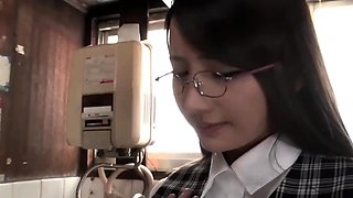 Omege japanese girl with big boobs on cams