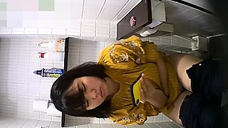 Amateur Asian Solo Fucking On Cam