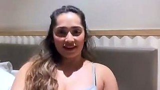 Indian Live Big Tits Showing