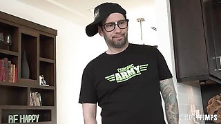 Cherry Pimps featuring Jennifer White and Tommy Pistol's cowgirl xxx