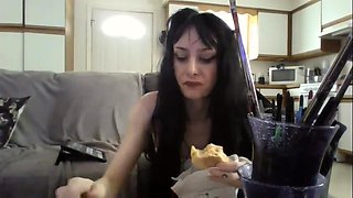 Cute amateur brunette naughty in solo jerking show on camera