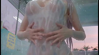 Cute Anime Girl in Swimsuit Masturbate and Fucks in the Swimming Pool