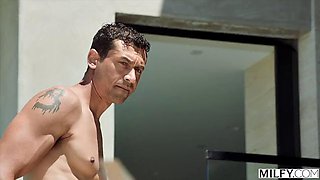 MILFY Ultimate MILFs Phoenix Marie And Ainslee Show Pool Boy How To Fuck Like A Pro