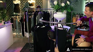 MODERN DAY SINS Vendor Bella Rolland Has SNEAKY SEX With Client Lexi Luna's BFF FRENCH SUBTITLES
