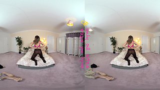 Solo masturbation of a beautiful amateur blonde