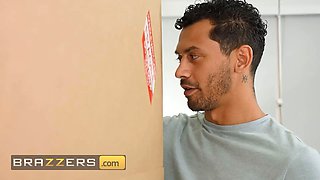 Jessie Rogers gets both her holes nailed with dildos and then takes on Alex Jones' huge shaft - brazzers