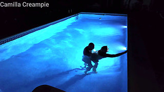 Night Time Fucking and Creampie in the Pool