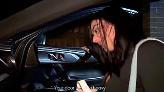 Iris Rodriguez Gets Fucked In The Car At Late Night