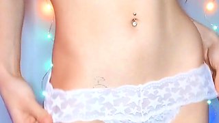 Amateur Webcam Teen Masturbates And Teases