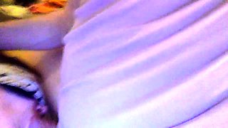 Amateur big ass hoe sucks fetish guys hard dick