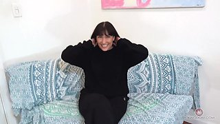 Lalie Fox Rubs Her Pussy With Fiery Solo Fingering Passion