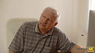 Daddy4k. versed grandfather controls to nail lovely girl behind sons-in-law back