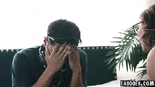 Max fills Leana's twat from behind