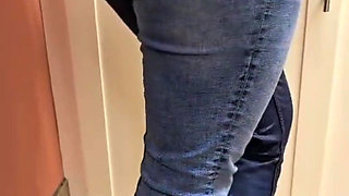 Jeans Wetting