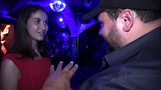 College Amateur Girls Throw Group Sex Party
