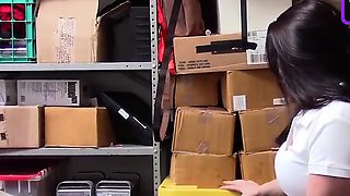 Busty cop catches a adorable shoplifter