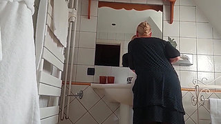 Amateur Blonde Wife Enjoys Sex