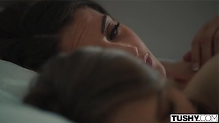 Morning sensual anal threesome with Avi Love and Paige Owens