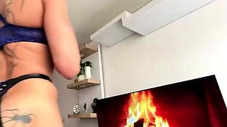 Perfect Round Ass Babe Anal Masturbating