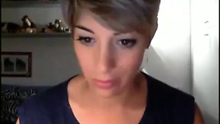 Gorgeous Short-Haired Webcam Girl