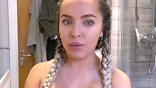 Brunette Solo Webcam Masturbation