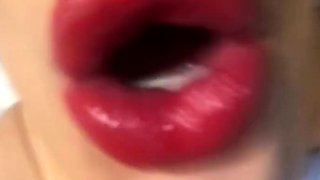 Amateur webcam babe dildo masturbation