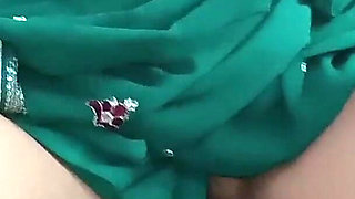 Desi Village Bhabhi Invite His Husband Boss and Fuck His Pussy