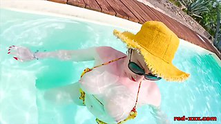 Red's blow and go outside in the pool