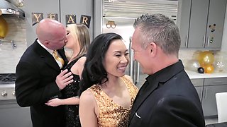 Gwen & Kimmy tease Marcus in a wild four-way