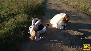 Naughty Bride Gives Sloppy Blowjob In Car On Her Wedding Ride